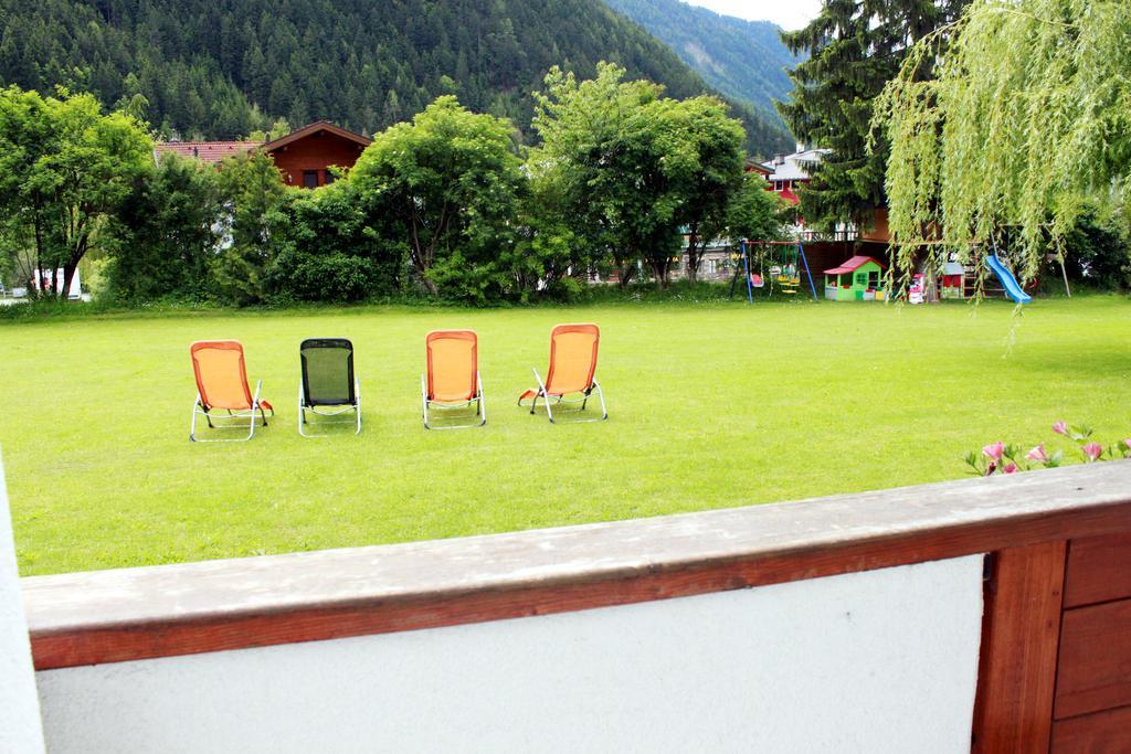 Hotel Stecher Ец Екстер'єр фото